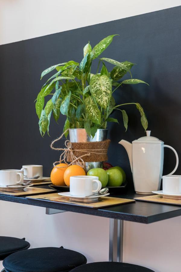 Cracow Best Location Apartment With Garden By Cozyplace Krakow Luaran gambar