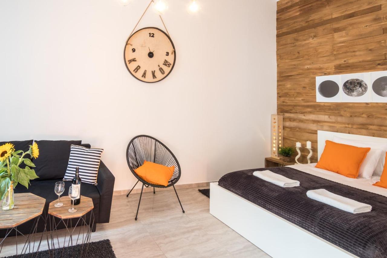 Cracow Best Location Apartment With Garden By Cozyplace Krakow Luaran gambar